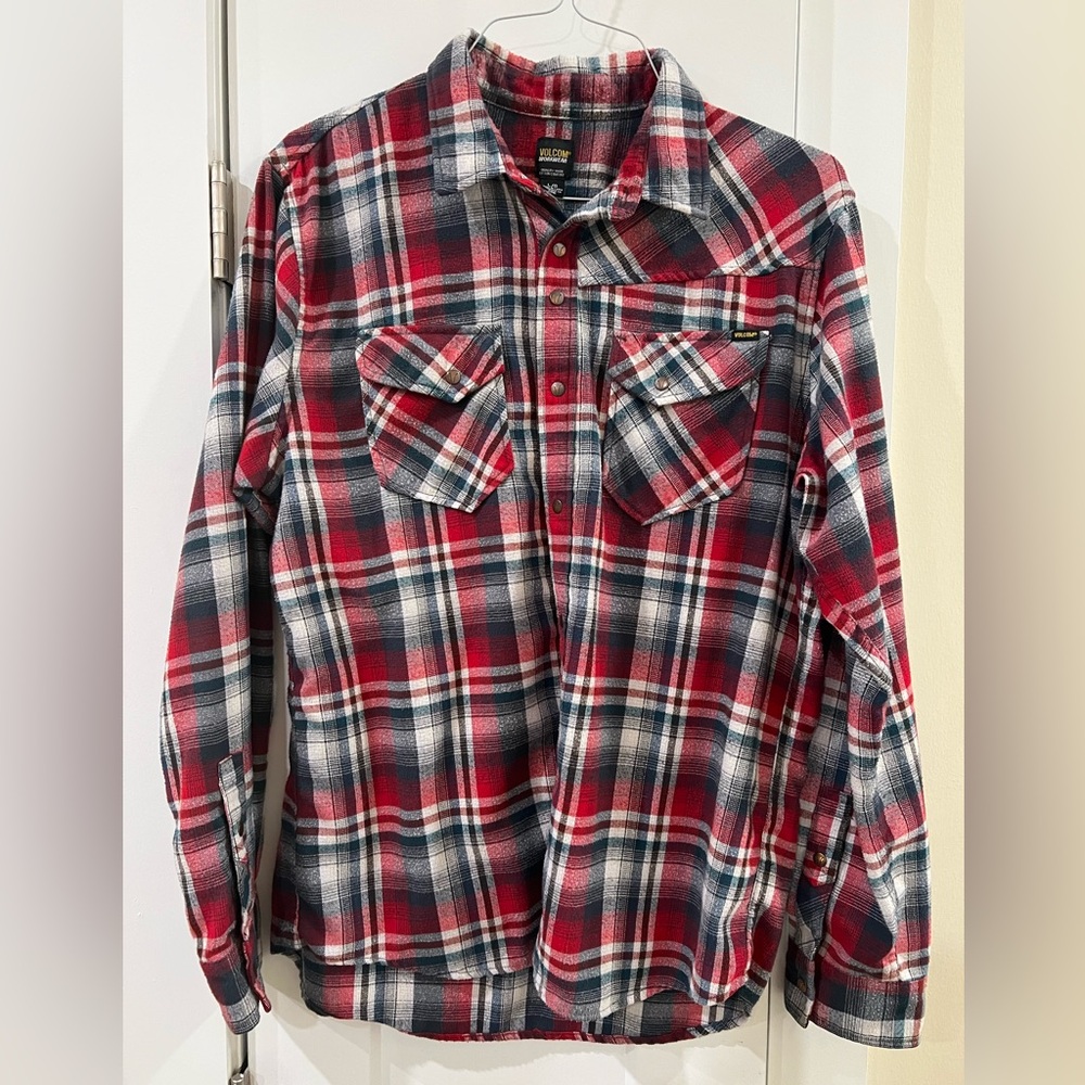 Volcom Men's Red and Blue Plaid Button Down Shirt